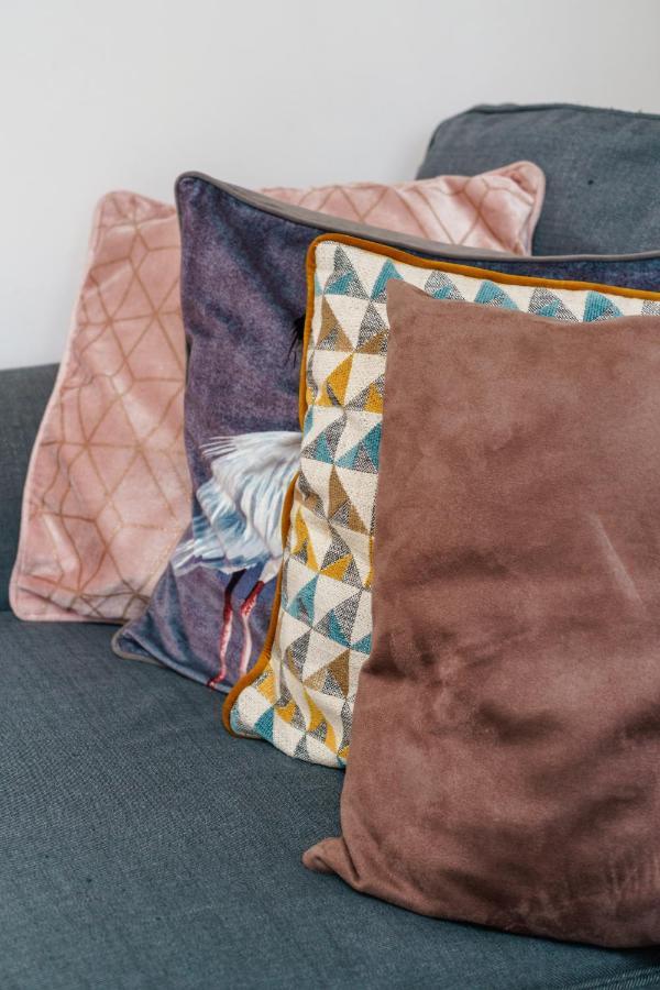 Cosy Flat Right Opp Tube Station Apartment London Luaran gambar